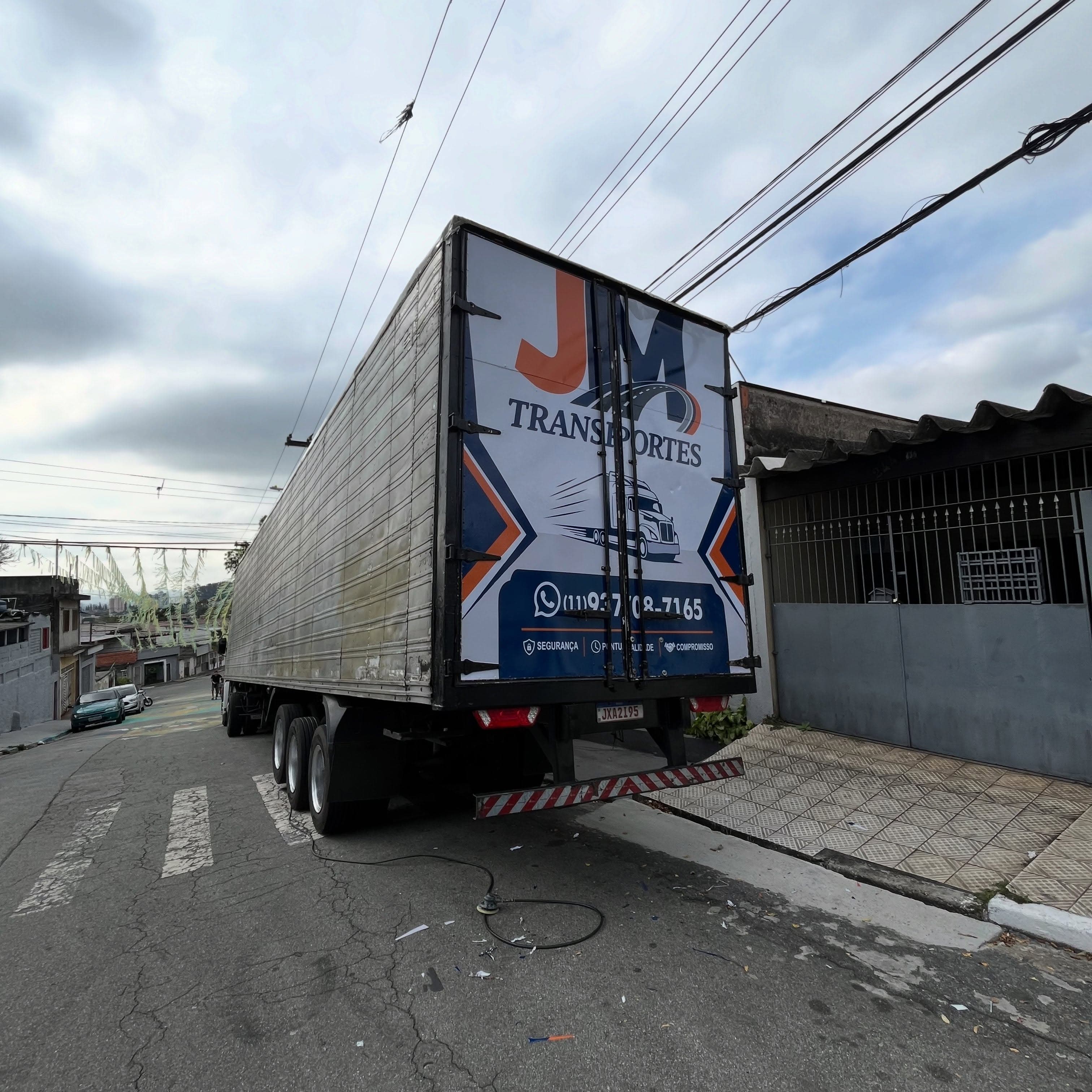 JM Transportes, projeto realizado pela Lelo Comunicação Visual